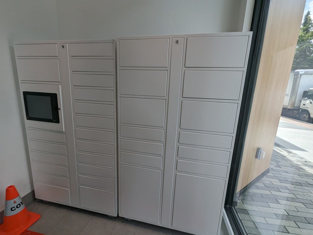 2520 Guelph Street - Photo 4 of 16