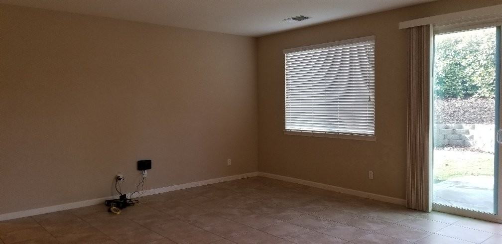 12015 Country Garden Dr - Photo 5 of 28