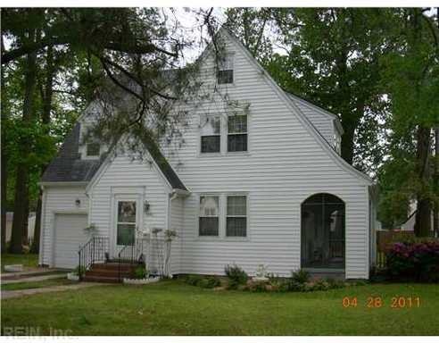 9540 Selby Pl - Photo 2 of 36