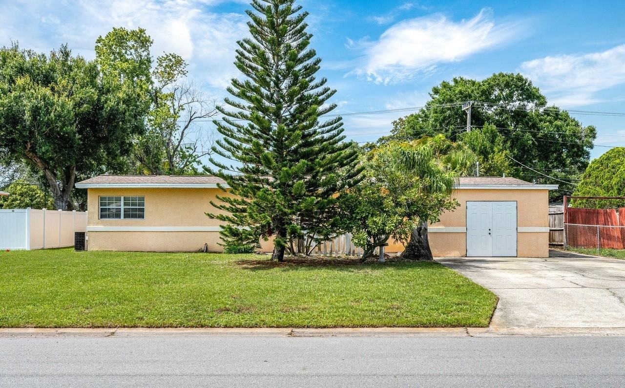 478 Orange Ave #1 - Photo 3 of 7