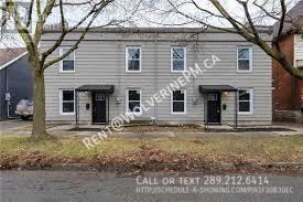 93 Peel St #SFH - Photo 3 of 19