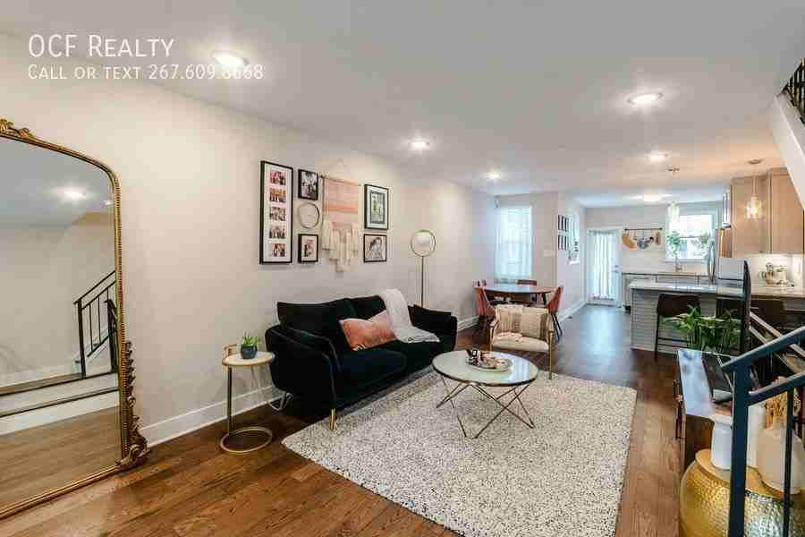 4841 Larchwood Ave - Photo 2 of 36