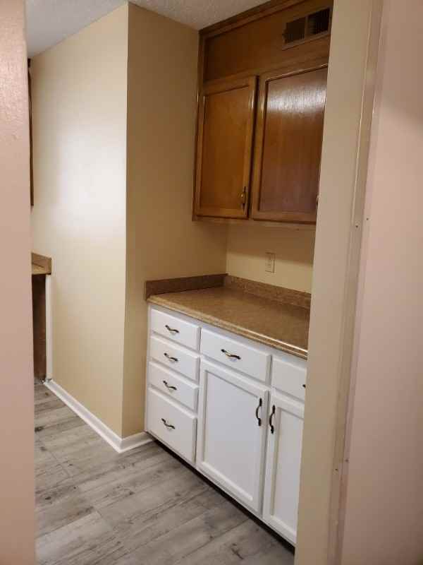 2322 Colony Dr Sw - Photo 3 of 35