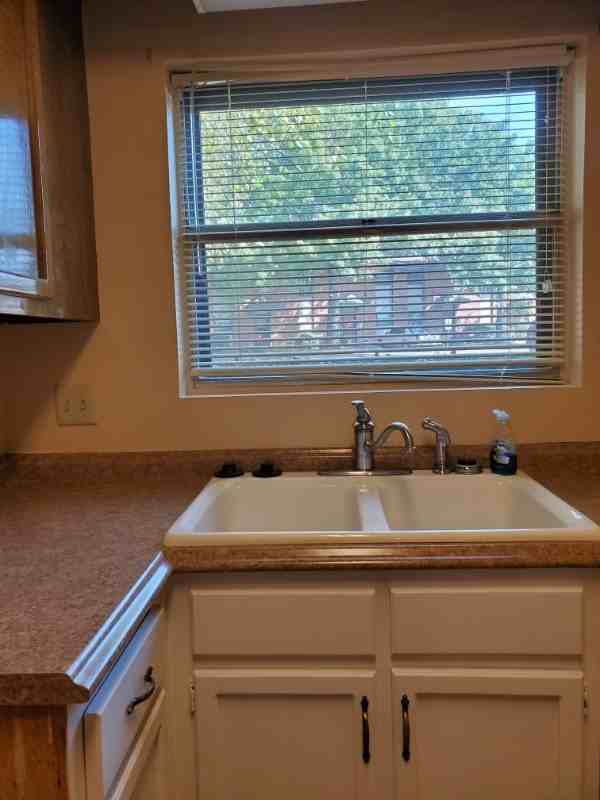 2322 Colony Dr Sw - Photo 6 of 35