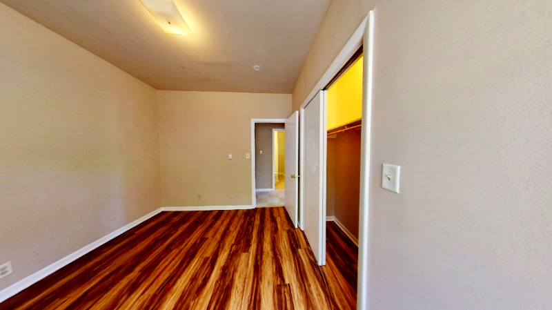 319 S 5th Ave #1 - Photo 6 of 8