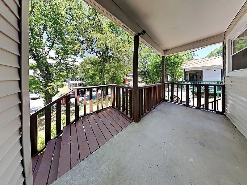 3301 Torbett St - Photo 2 of 28