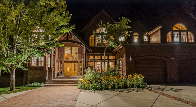 840 Mcalister Rd - Photo 2 of 23