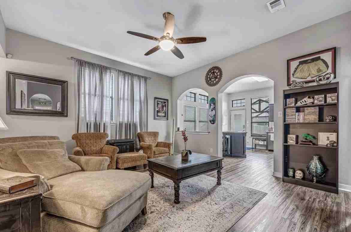 3904 Pawnee Creek Ct #1 - Photo 3 of 12