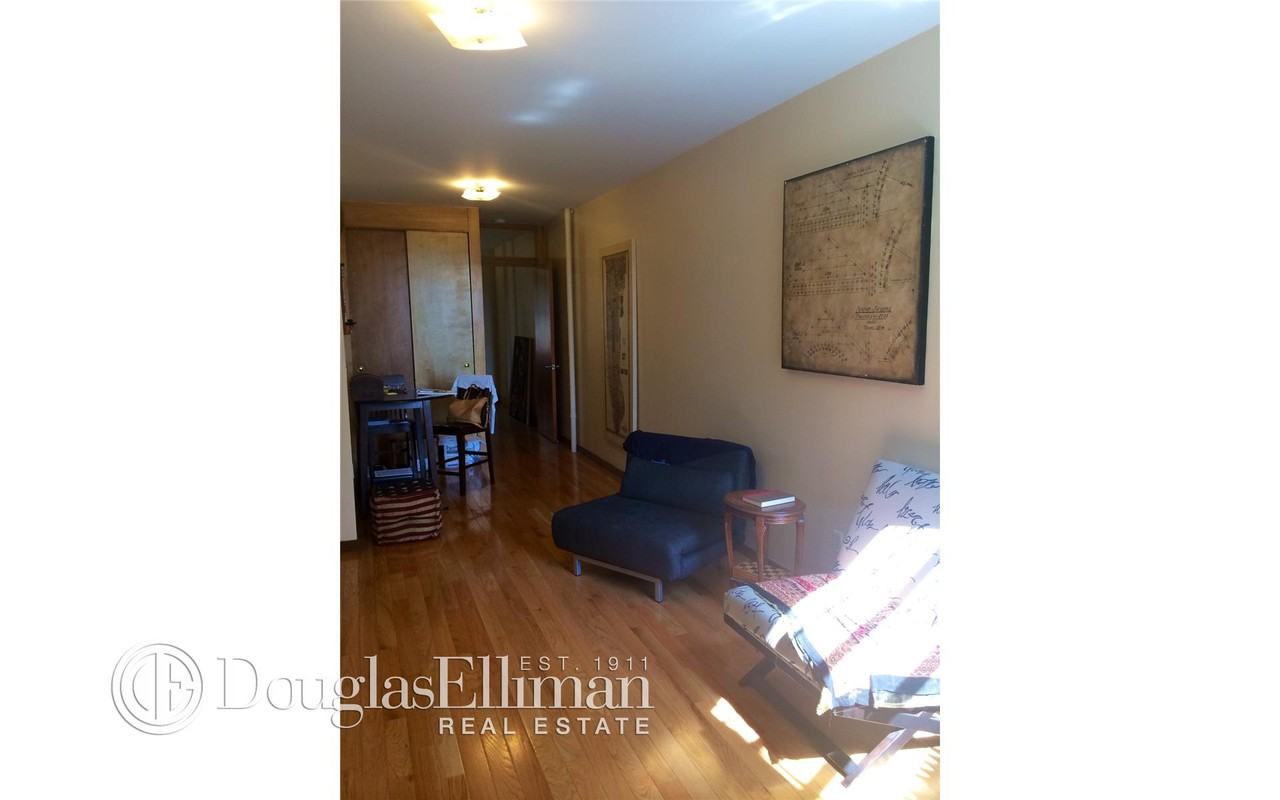 155 Guernsey St #3L - Photo 2 of 10