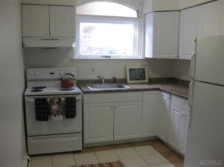 1 Beecher Ln #2A - Photo 2 of 14