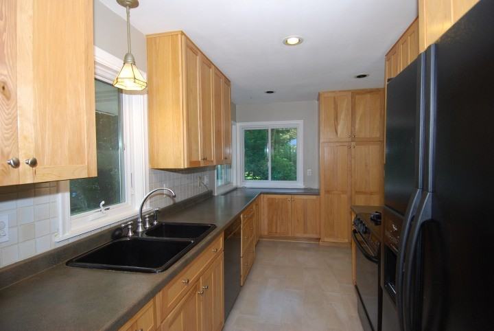 5132 Holiday Rd - Photo 2 of 10