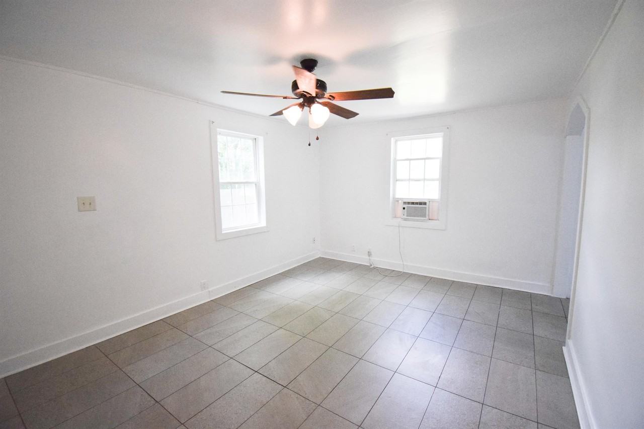 2716 Sunrise St #2 - Photo 5 of 22