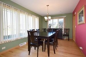 4417 N Paris Ave - Photo 3 of 25