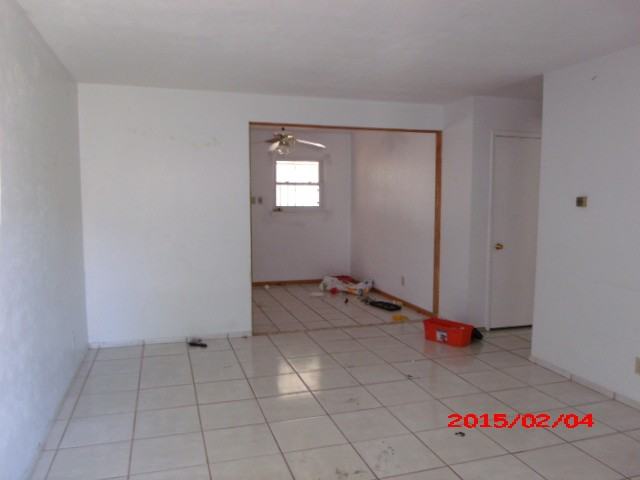 10004 Kellogg St - Photo 2 of 9