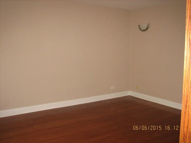 5848 W Gunnison St - Photo 2 of 23