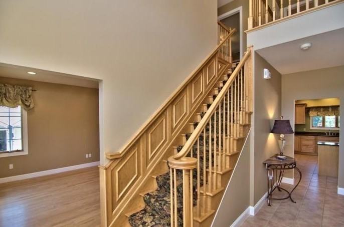 106 Estate Dr - Photo 3 of 52