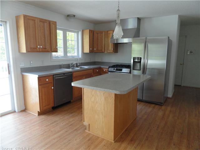 2 Rebecca Ln - Photo 2 of 9