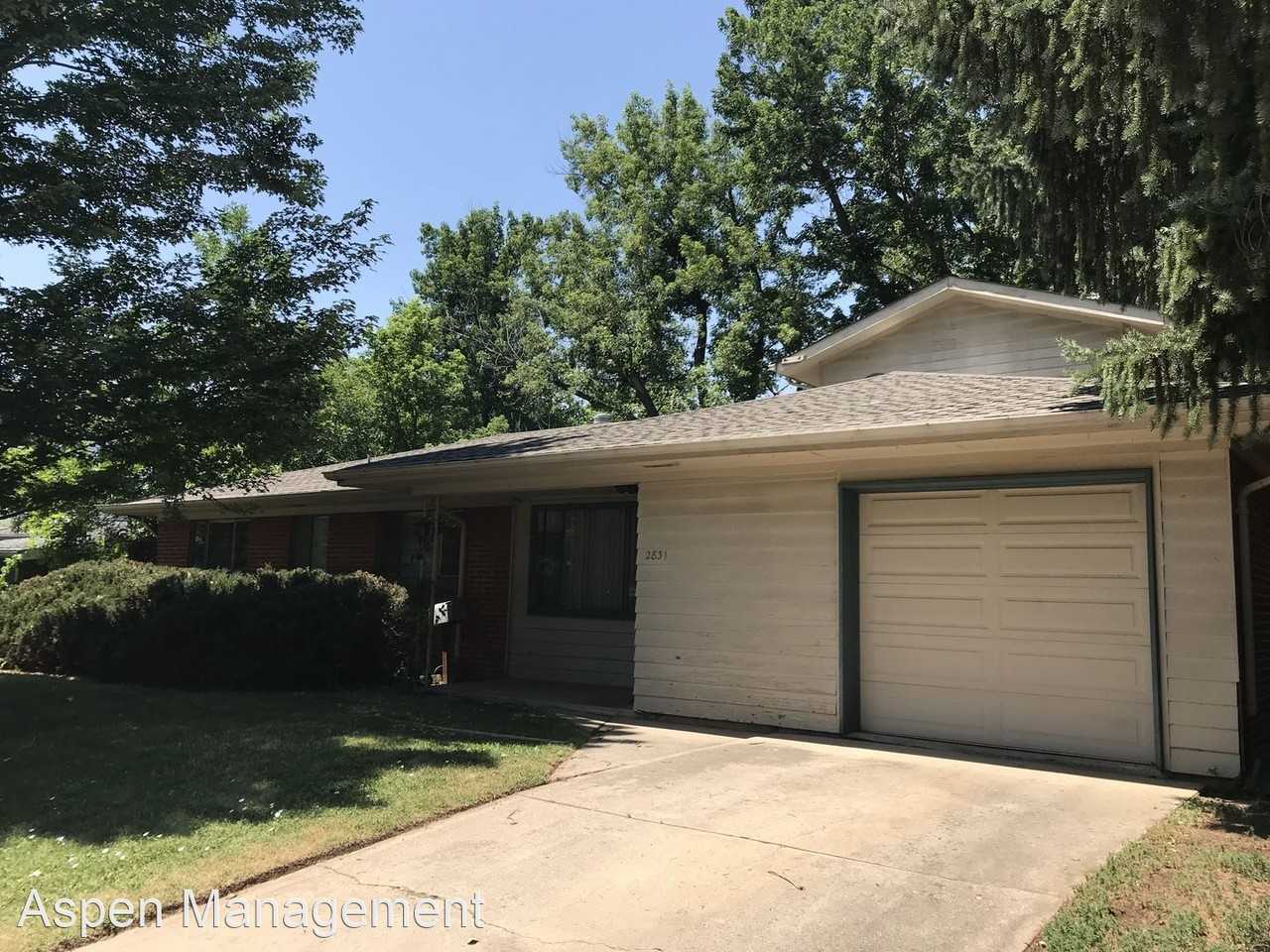 2831 20th St - Photo 2 of 23