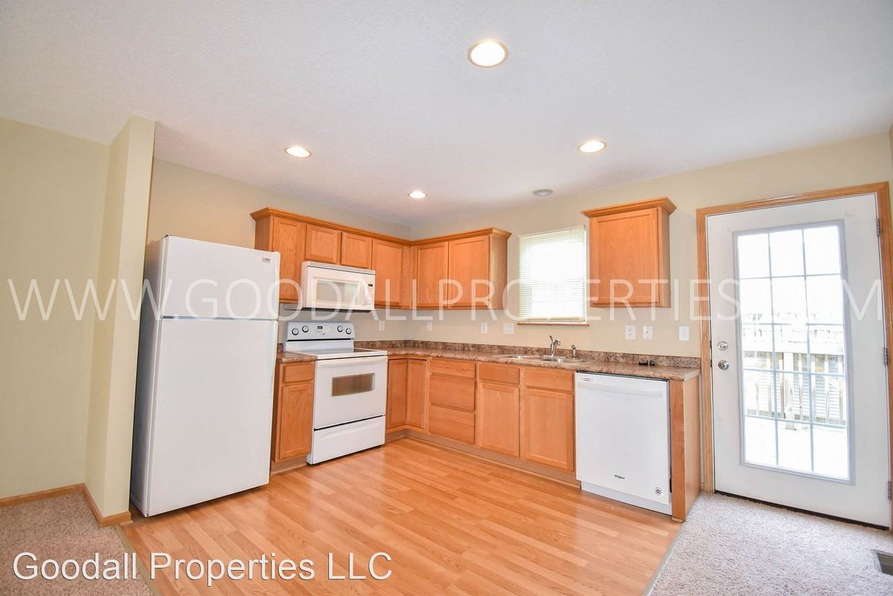 4316 152nd Ct - Photo 3 of 20