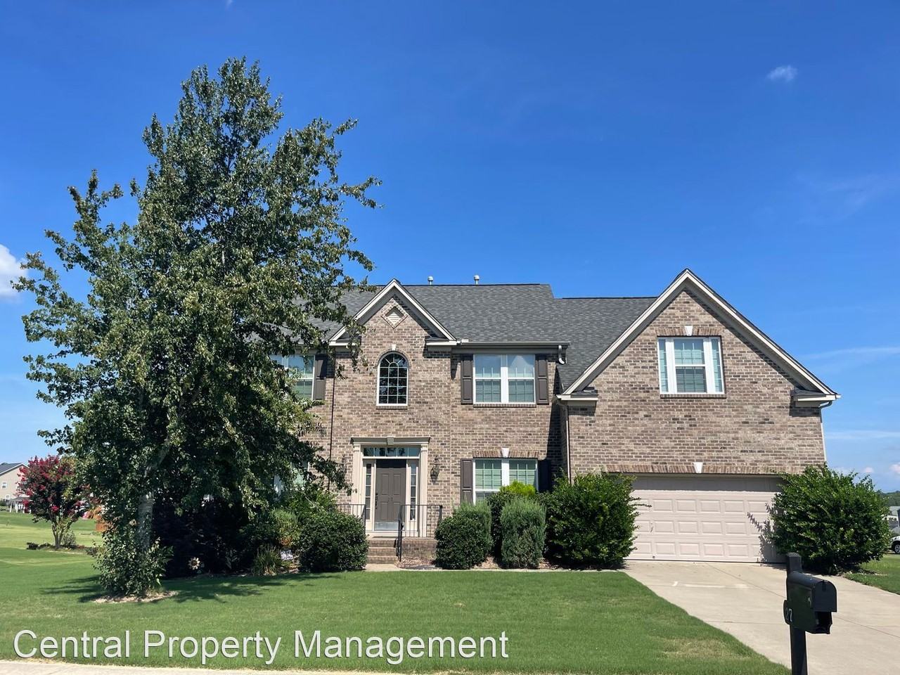 27 Scotts Bluff Dr - Photo 3 of 43