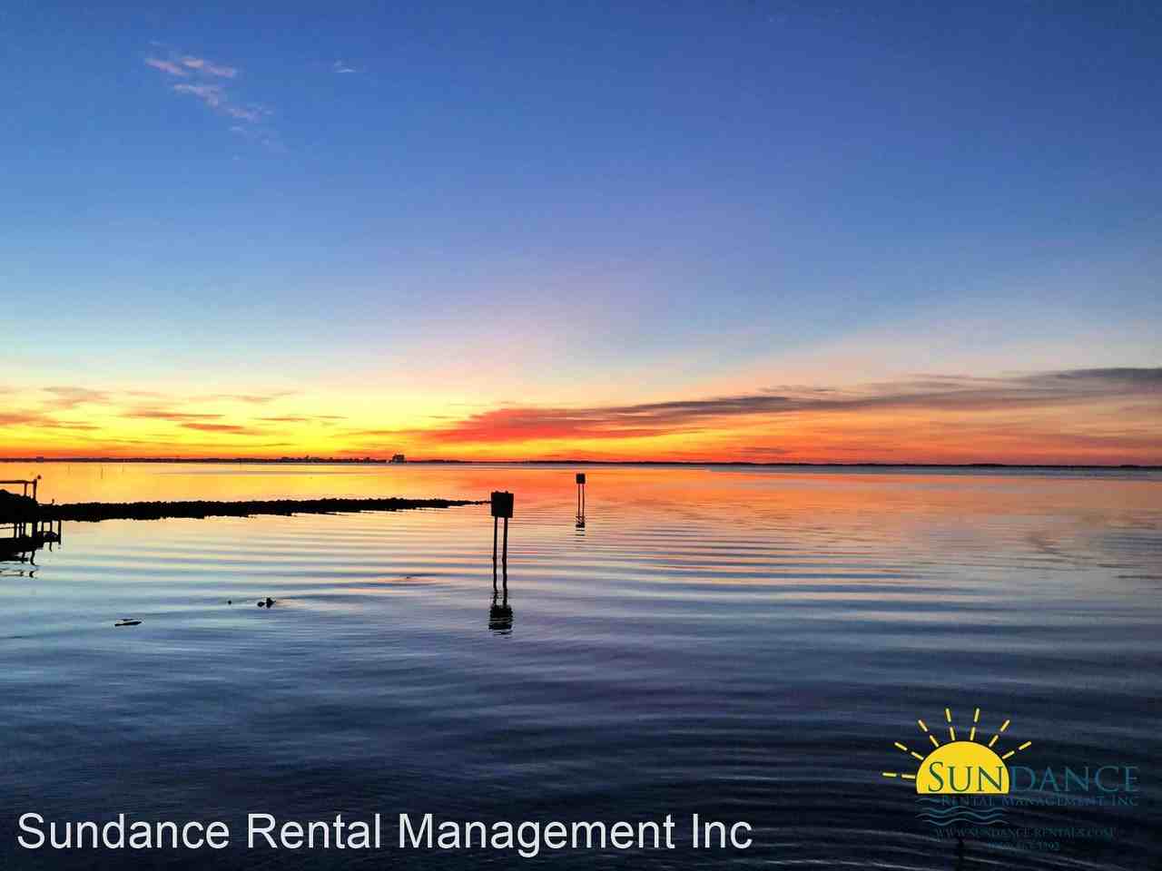 101 Starboard Dr - Photo 2 of 30