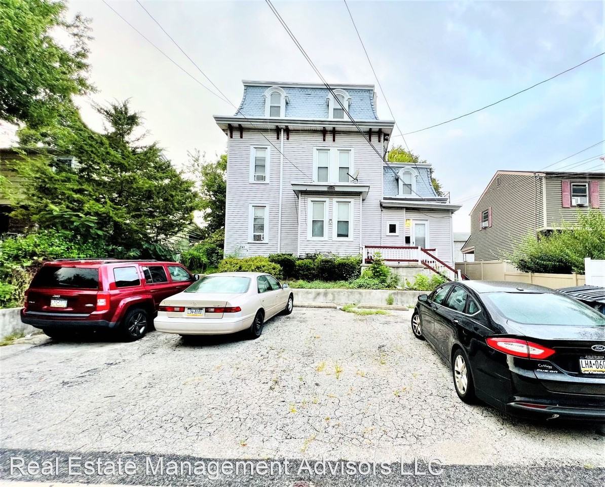 1028 Coates Street - Photo 2 of 13