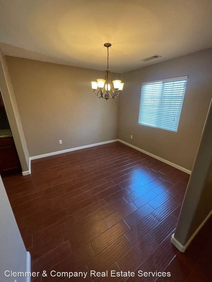 12325 Mezzadro Ave - Photo 2 of 19