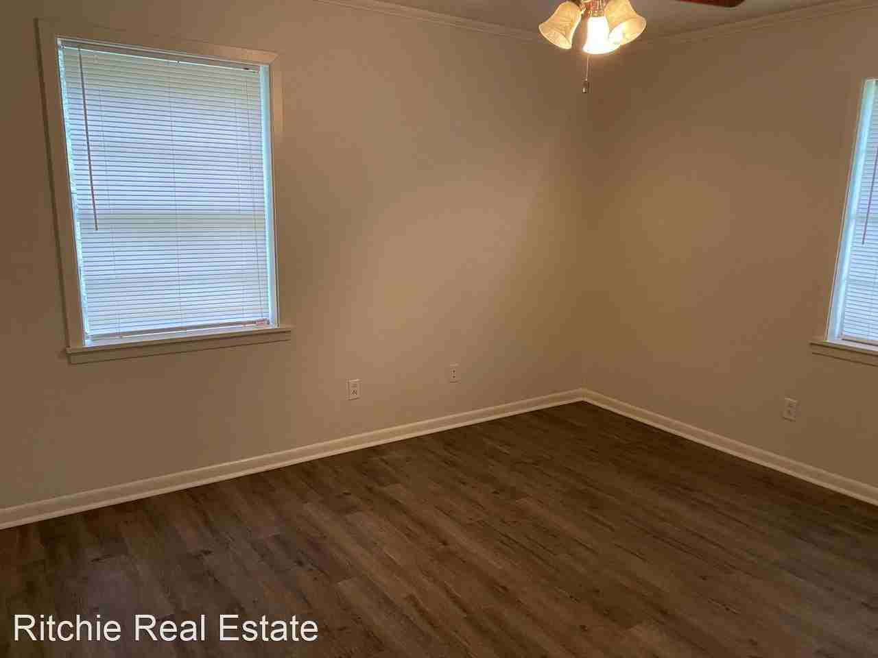 106 Hillcrest Rd - Photo 3 of 9