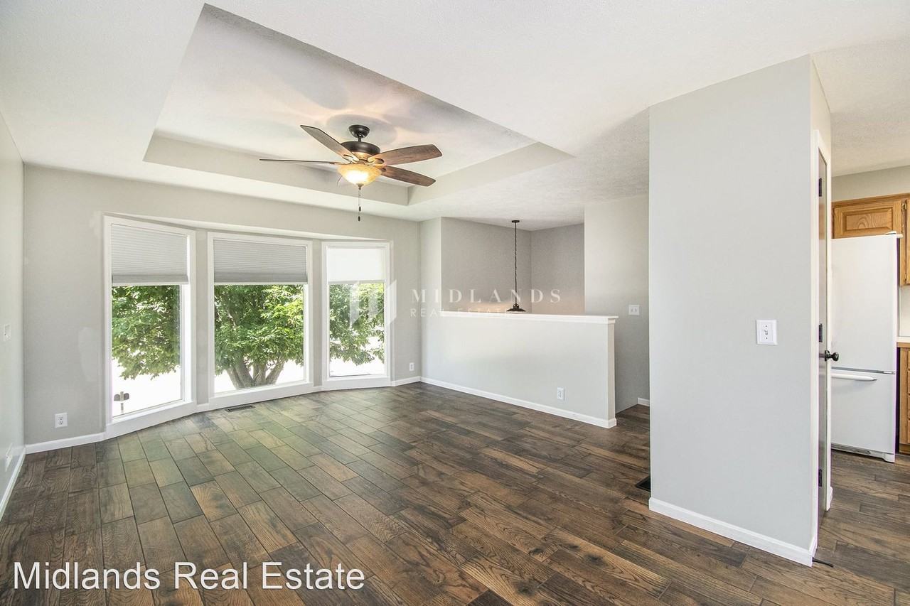 3408 Sheridan Cir - Photo 3 of 14