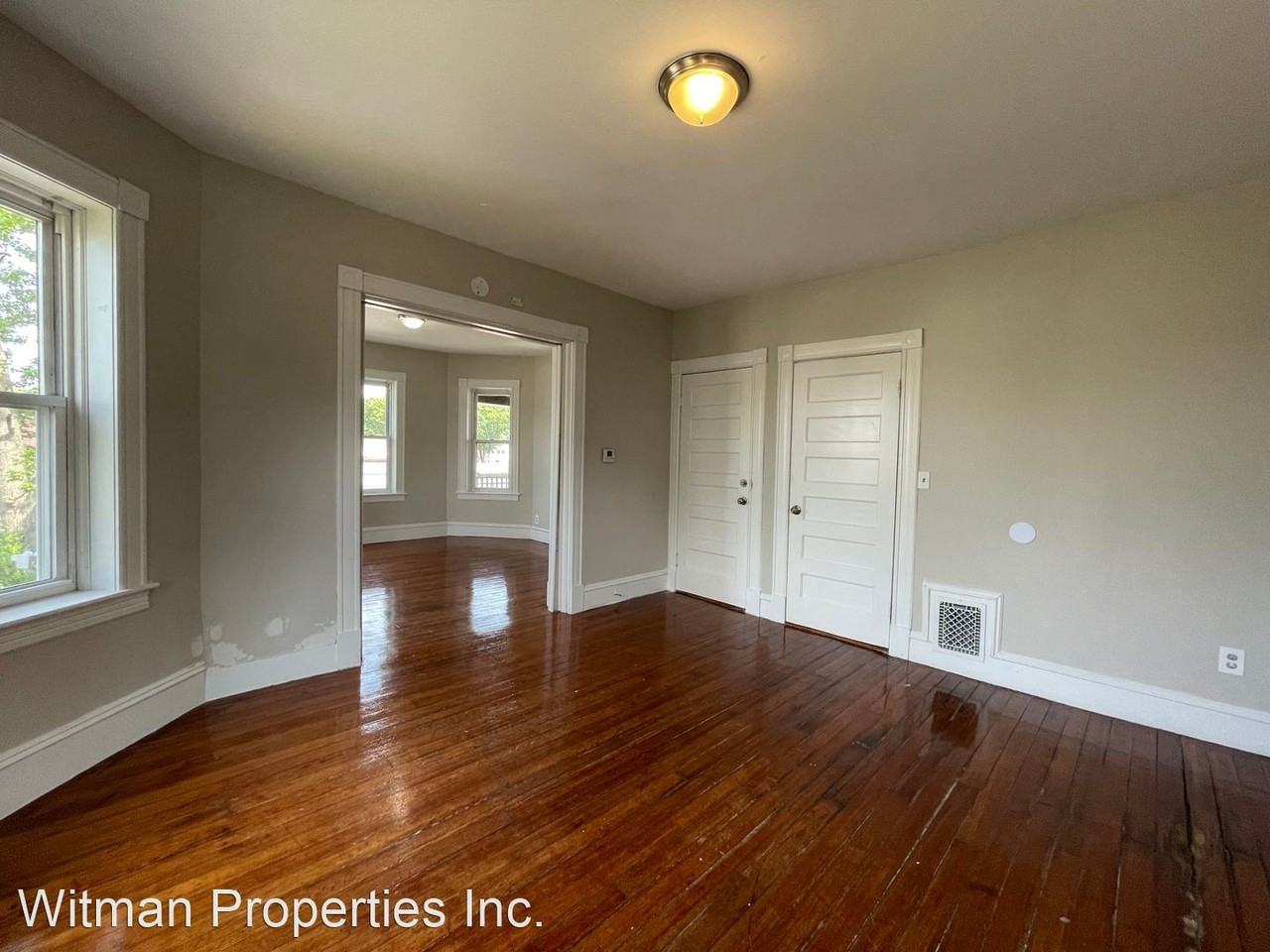 61 Woodmont Street - Photo 3 of 13