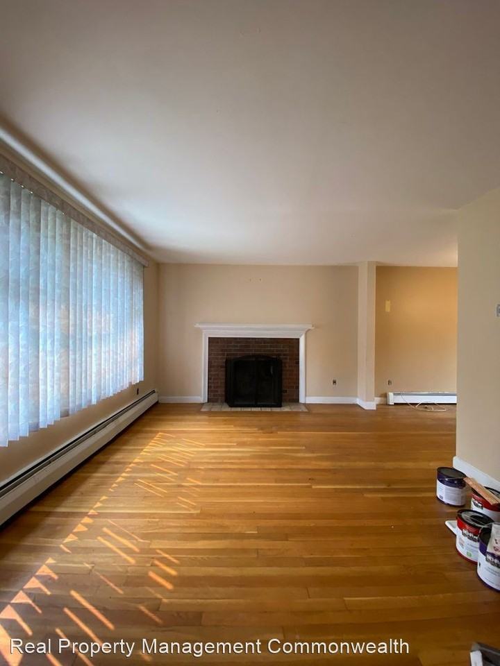 93 Cedarwood Ave - Photo 3 of 16