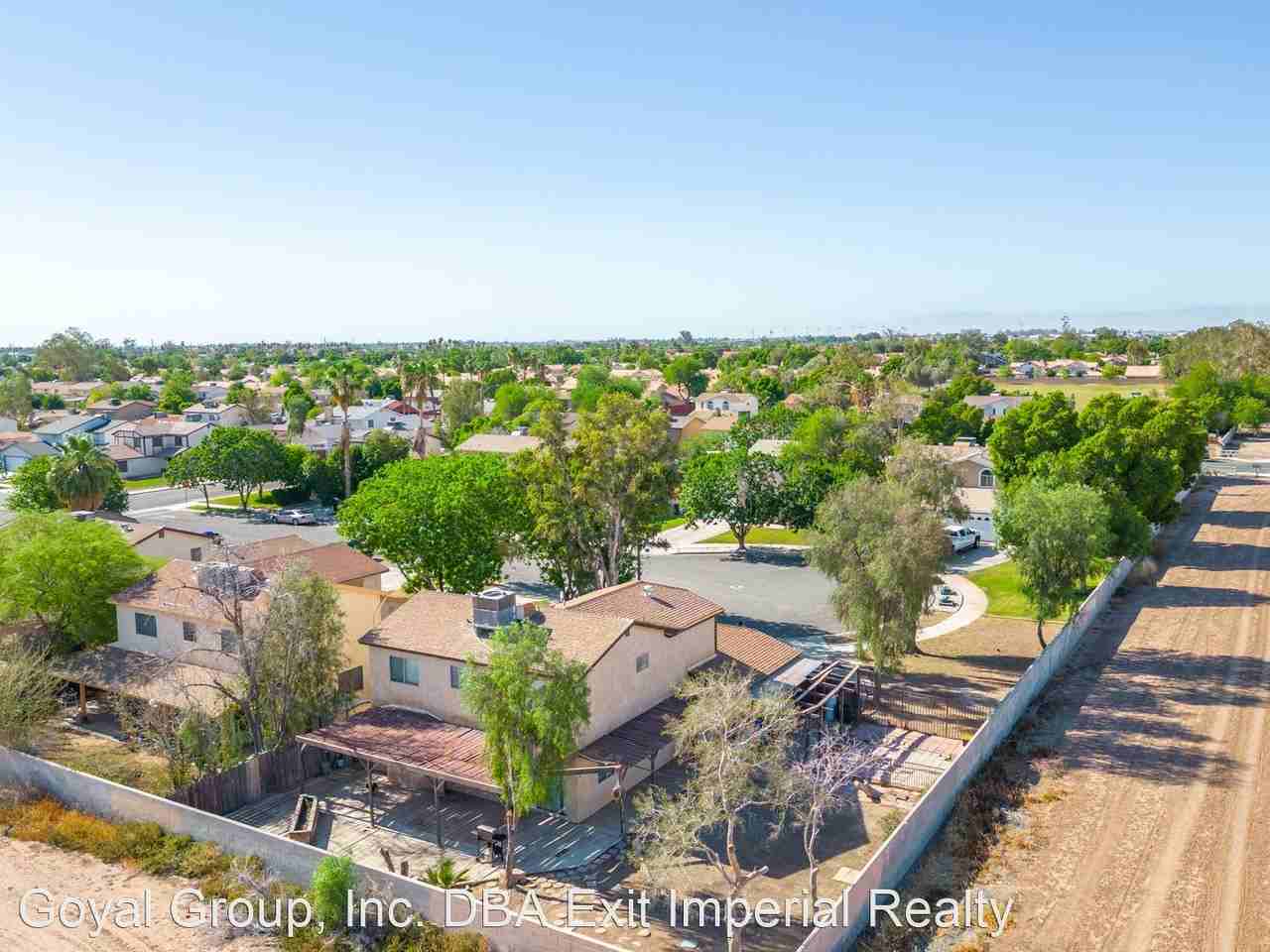 2590 W Elm Ave - Photo 2 of 30