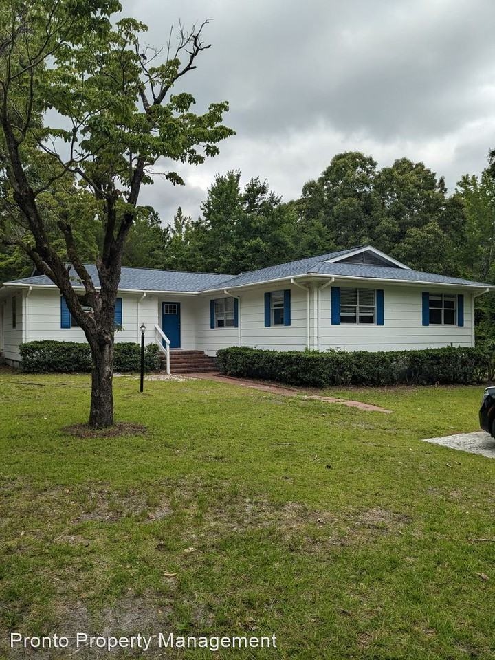 63 Jesse Lee Ln - Photo 2 of 10