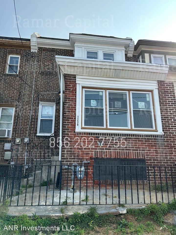 1230 Empire Ave - Photo 2 of 23