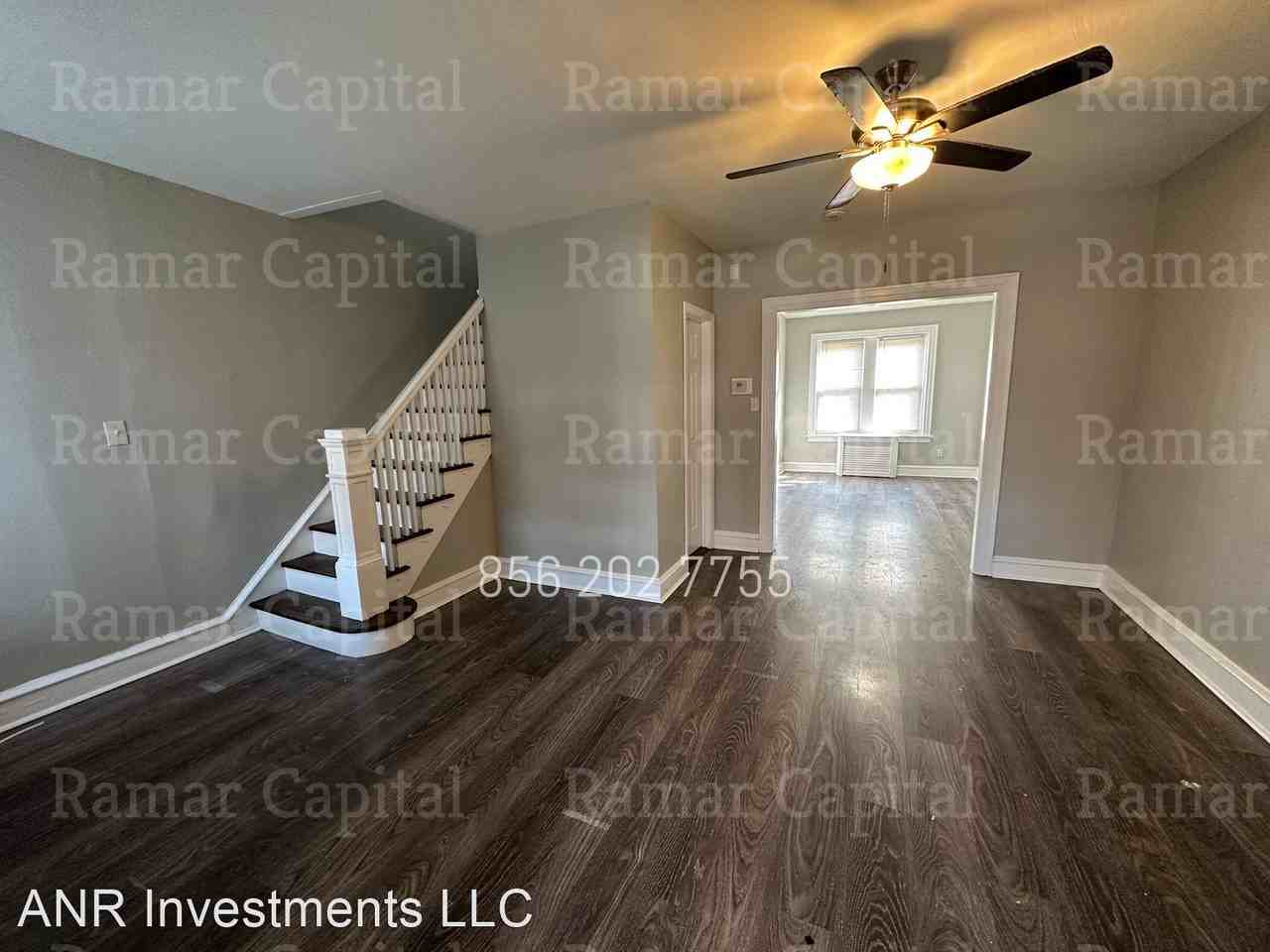 1230 Empire Ave - Photo 3 of 23