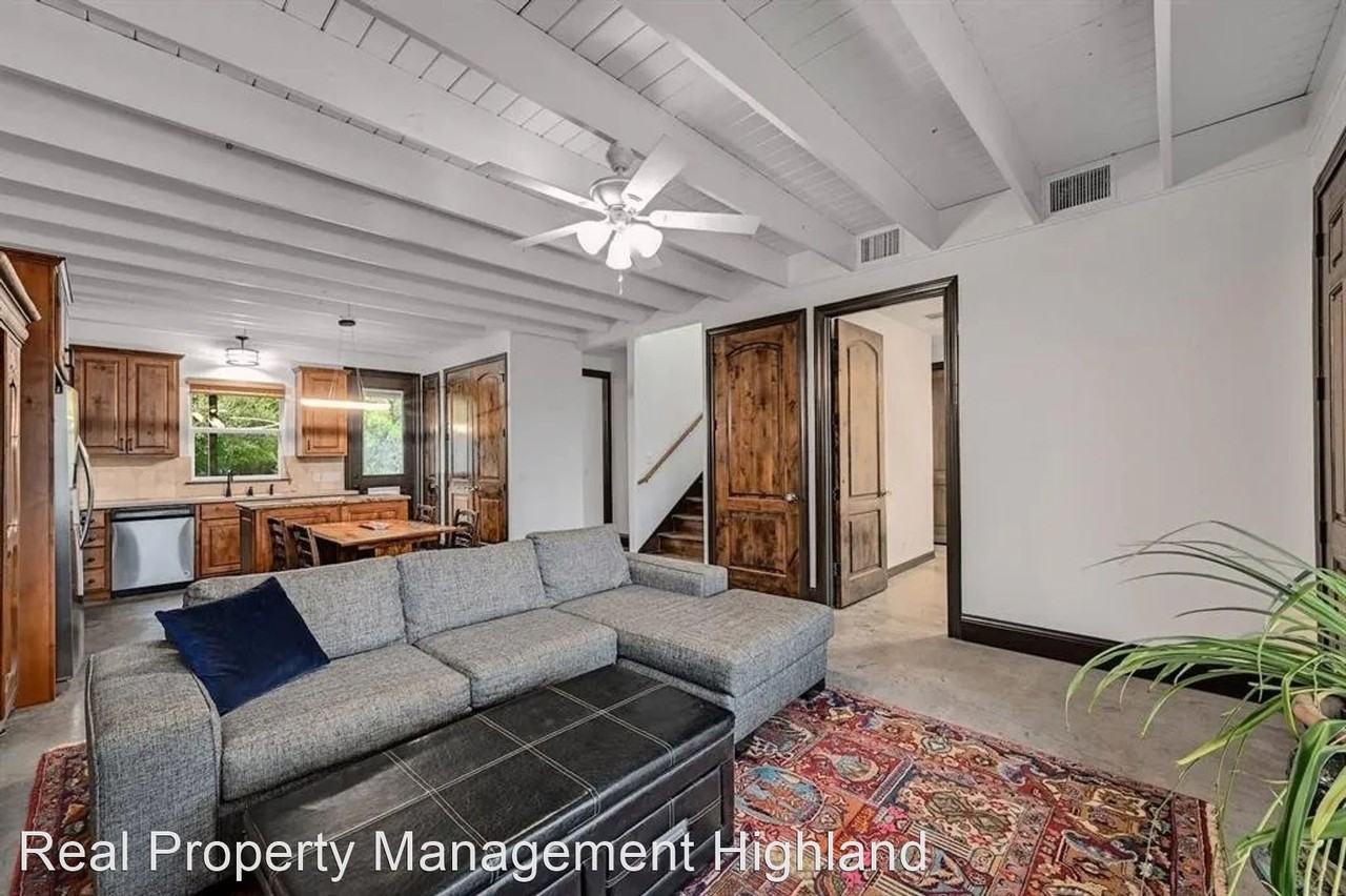 114 Broken Arrow Dr - Photo 3 of 23