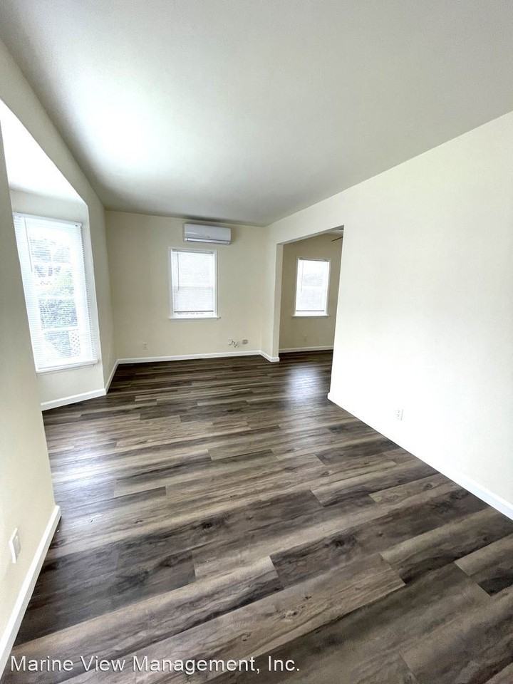 202 W Mariposa Ave - Photo 3 of 14