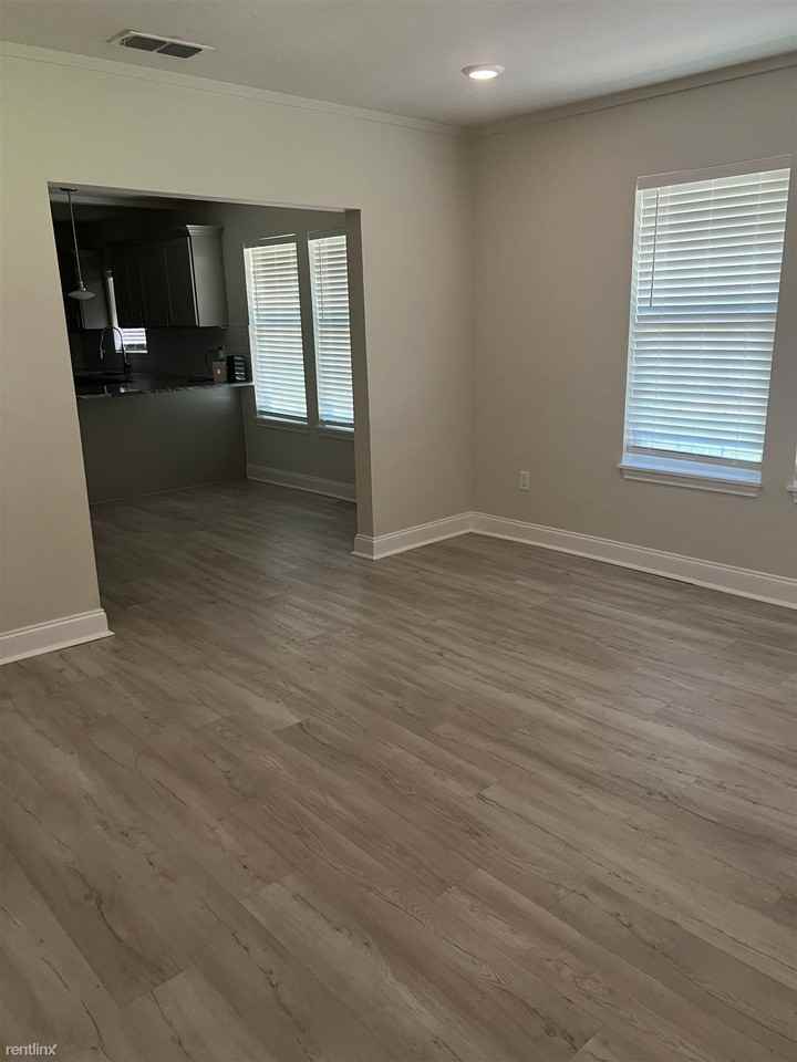 5305 S Washington Ave - Photo 2 of 7