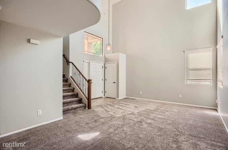 17828 N Gatun Ave - Photo 2 of 18