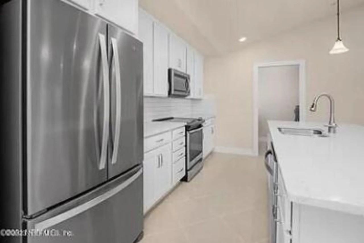 536 Orchard Pass Ave - Photo 2 of 26