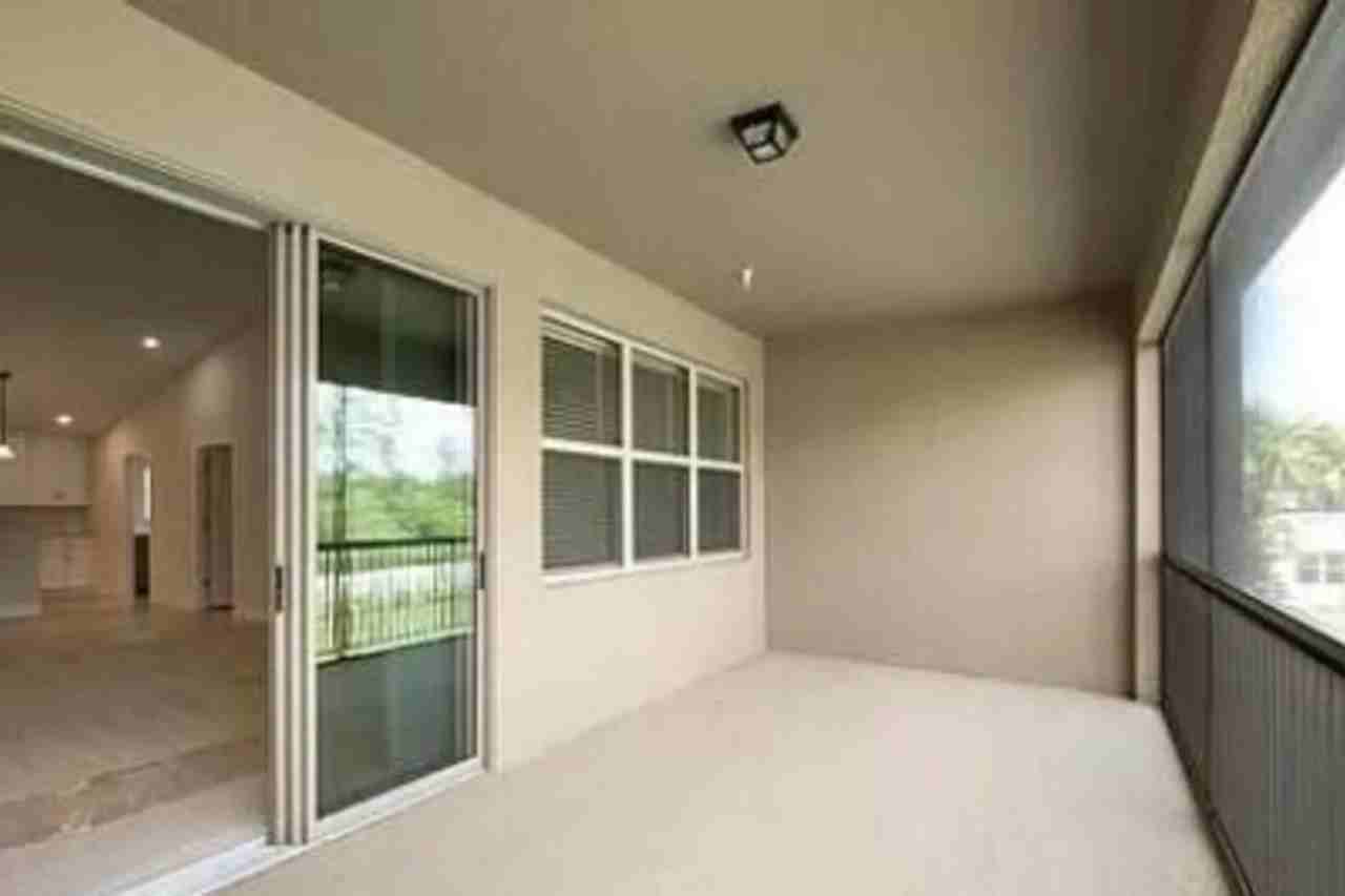 536 Orchard Pass Ave - Photo 3 of 26