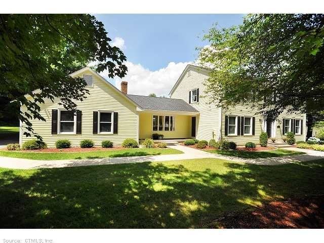 84 Plantation Dr - Photo 2 of 25