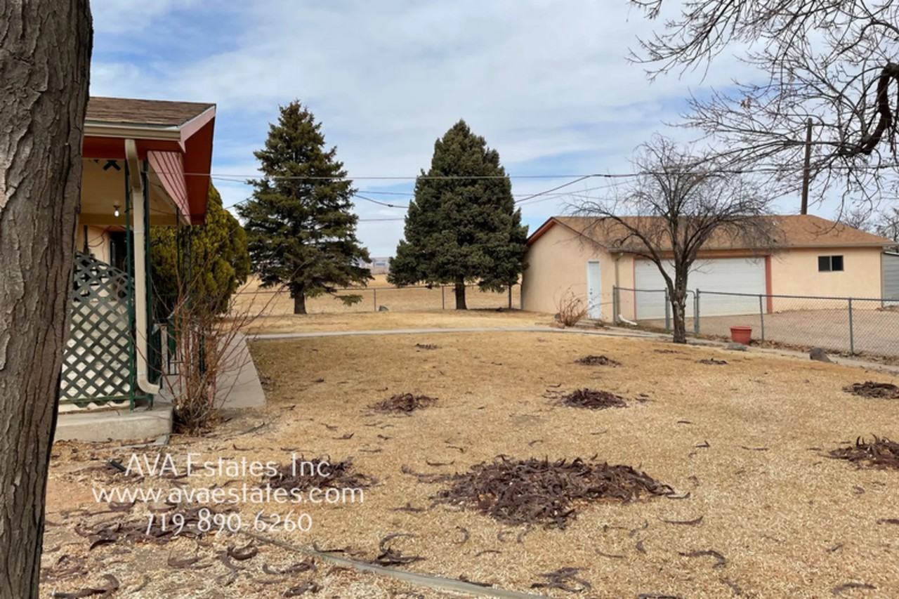 25759 E Us Highway 50 - Photo 3 of 29