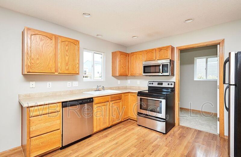 615 Se Prairie Park Ln - Photo 6 of 29