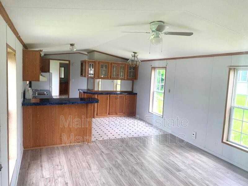 7 Bearberry Rd - Photo 2 of 26