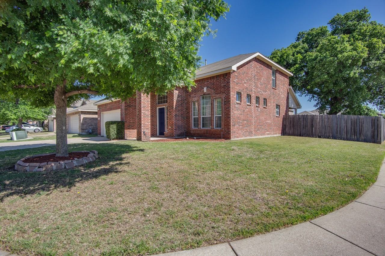 9127 Water Oak Dr - Photo 3 of 29