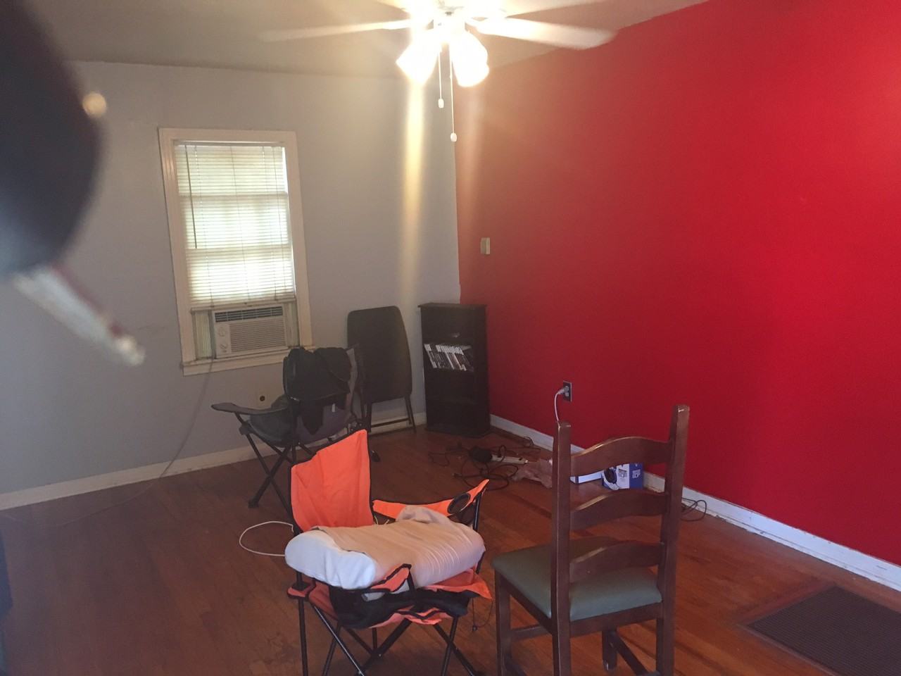 2517 37th St - Photo 2 of 3