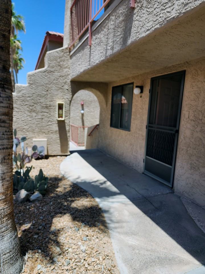 1957 Mesquite Ave - Photo 2 of 12