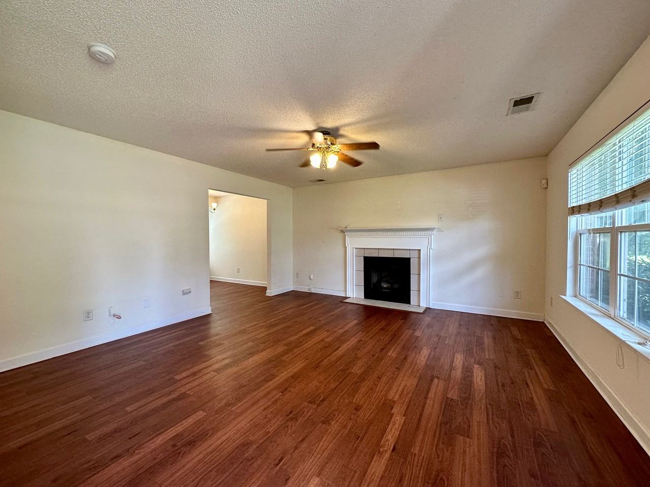 1431 Olde Justin Pl - Photo 3 of 21