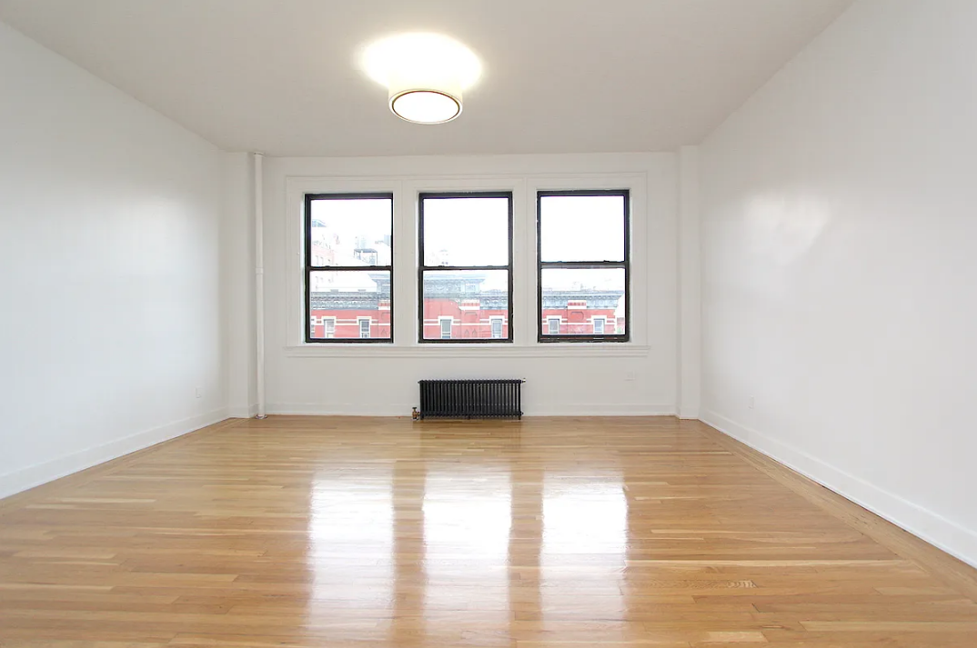 54 W 74th St #405 - Photo 2 of 7